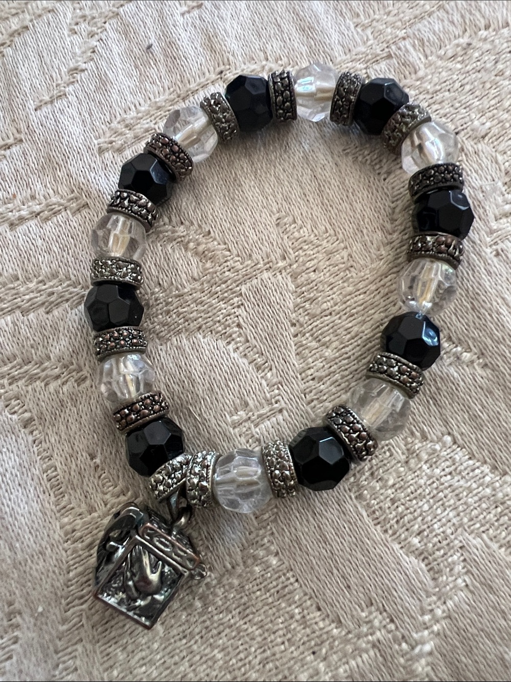 VTG Black and Clear Beaded prayer box Bracelet
